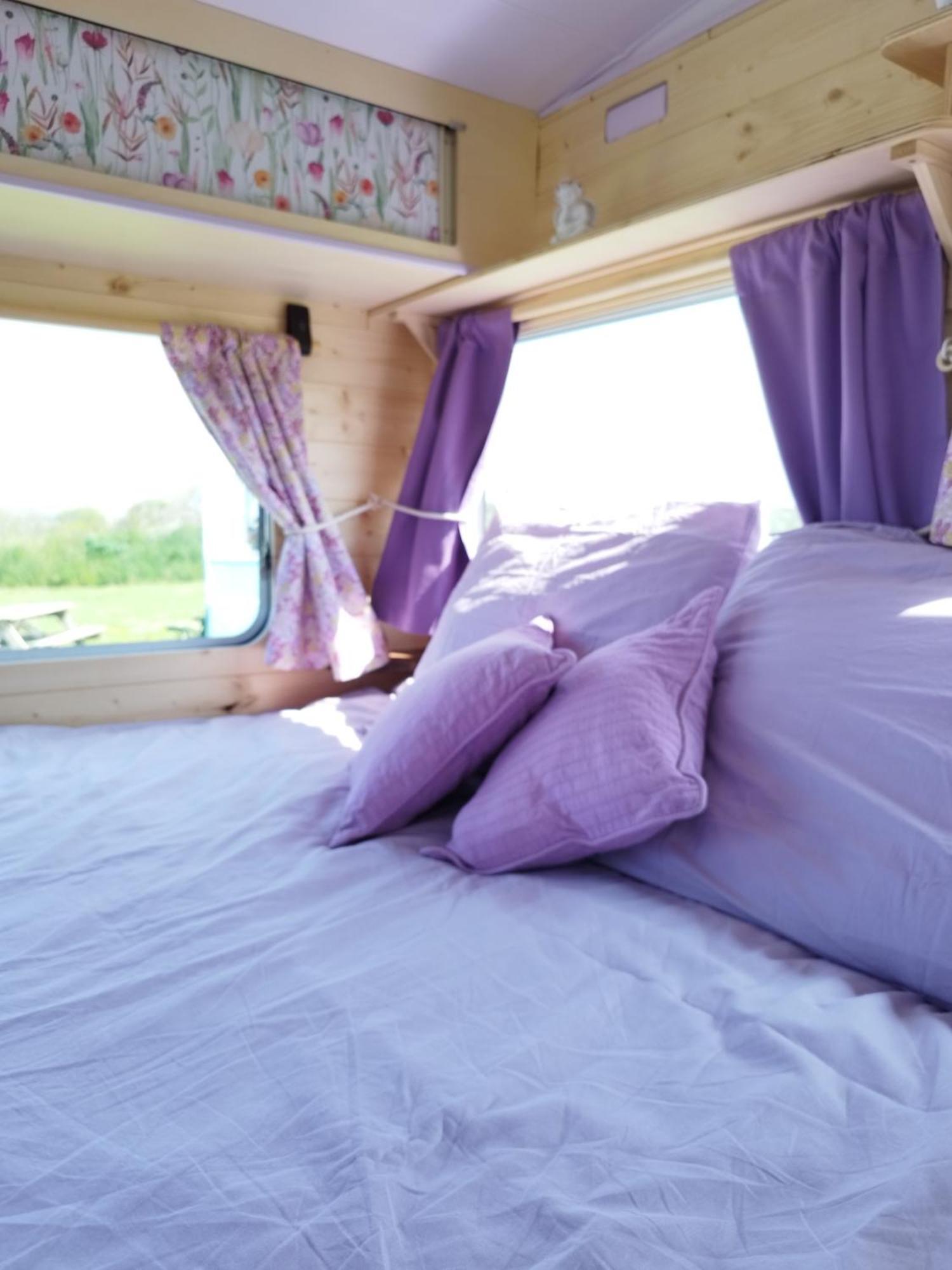 Camping Les Ronds Duval Face Aux Iles Anglo-Normandes Les Moitiers-d'Allonne المظهر الخارجي الصورة