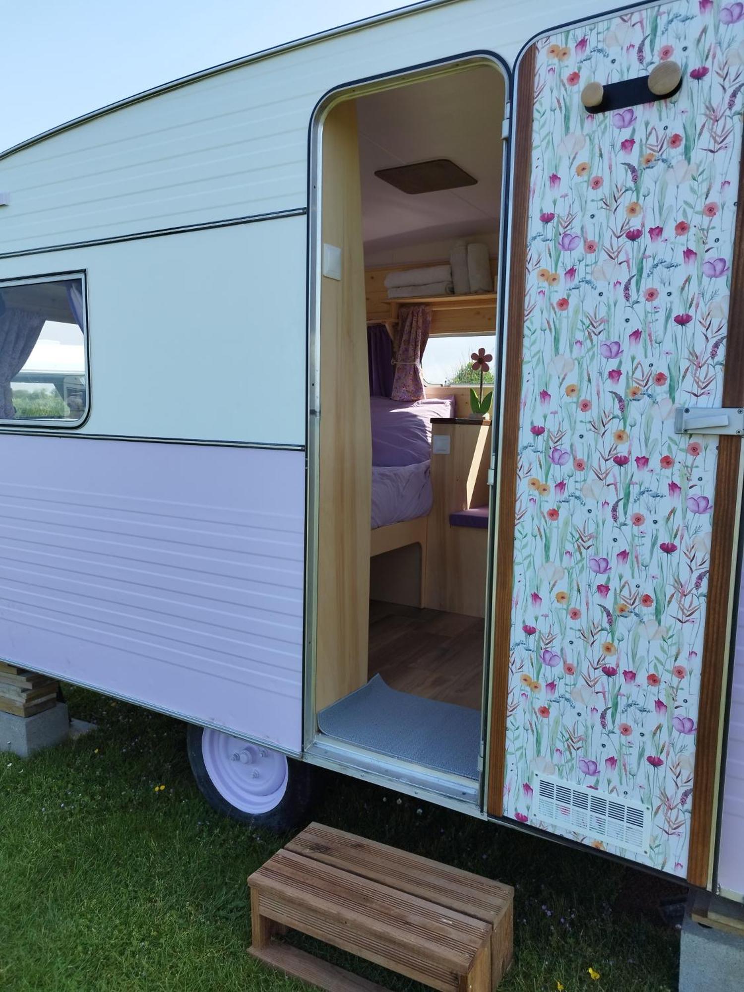 Camping Les Ronds Duval Face Aux Iles Anglo-Normandes Les Moitiers-d'Allonne المظهر الخارجي الصورة