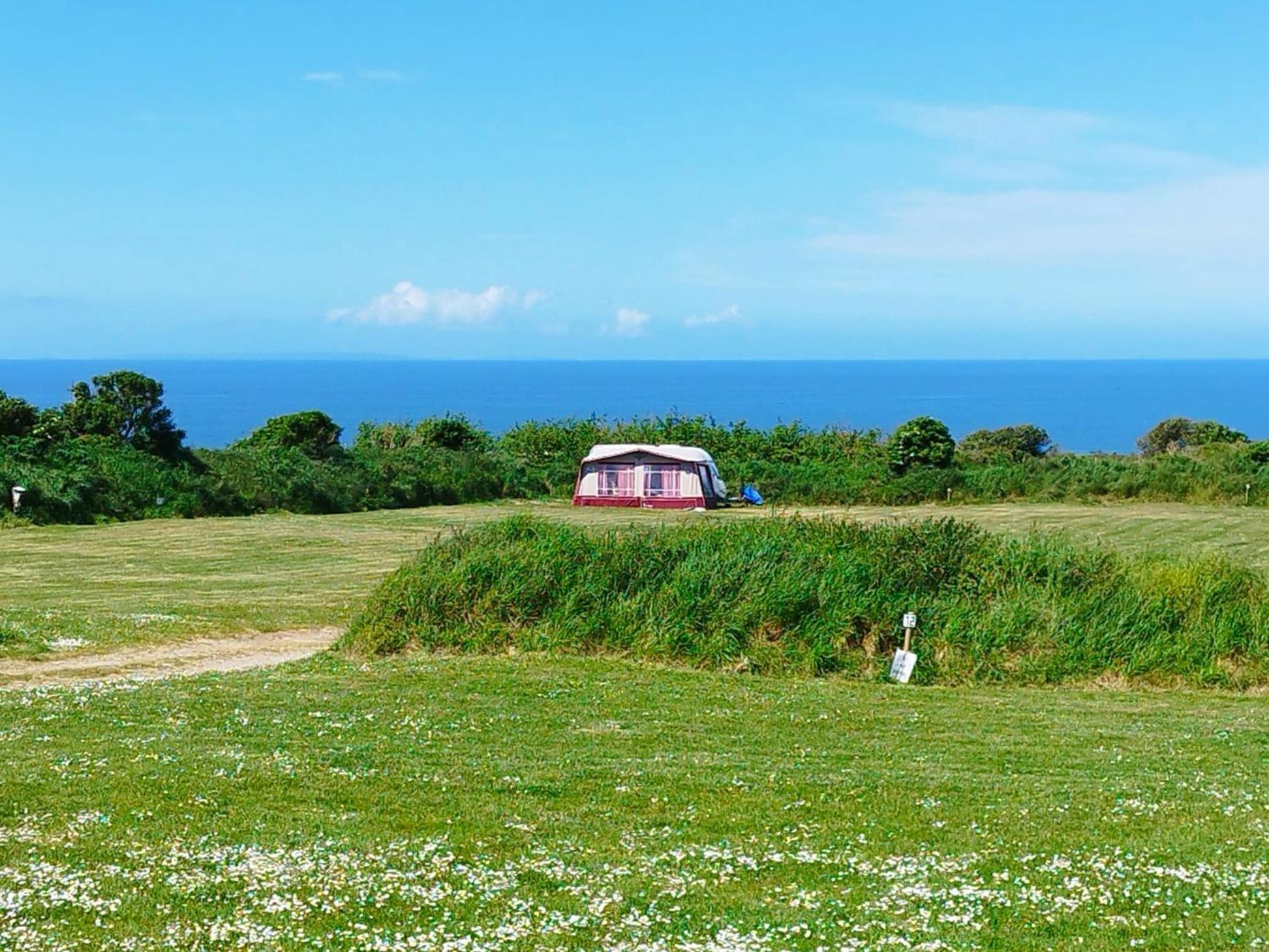 Camping Les Ronds Duval Face Aux Iles Anglo-Normandes Les Moitiers-d'Allonne المظهر الخارجي الصورة